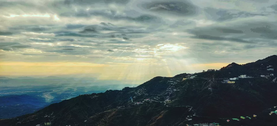Photo of Mussoorie, Garhwal Division by Sakshi Nahar Dhariwal