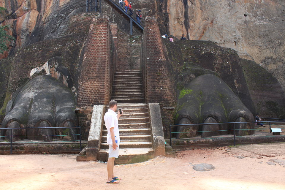 Photo of 30K, 7 Days & 1 Travel Experience of a Lifetime: Here's the Only Sri Lanka Itinerary You Need! by Riyanka Roy