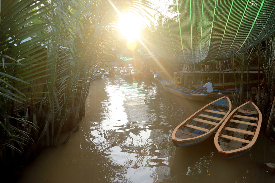 Photo of Wanna Travel Abroad? Here's Why Should Plan A Trip To Vietnam in 2022 by Riyanka Roy