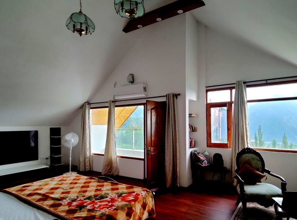 Photo of This Boutique Homestay Tucked on the Hillslope Offers the Ultimate Views of Srinagar & the Dal Lake by Riyanka Roy