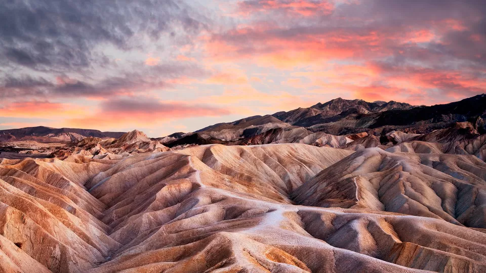 Photo of Death Valley National Park, United States by Riyanka Roy
