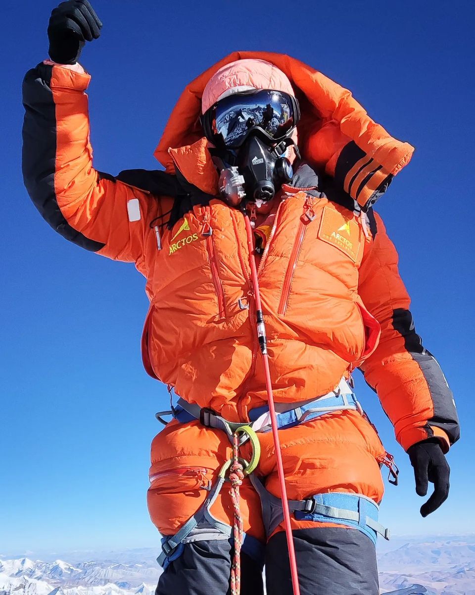 Photo of On This International Everest Day, Here Are The Indians Who Scaled The Highest Mountain In 2022 by Bongyatri - Sourav and Anindita