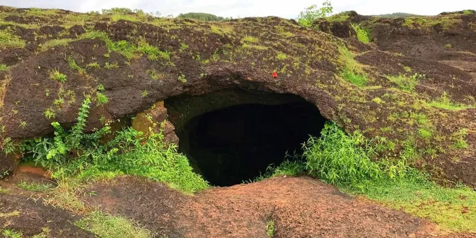 Photo of Shiva Cave, Gokarna by Bongyatri - Sourav and Anindita