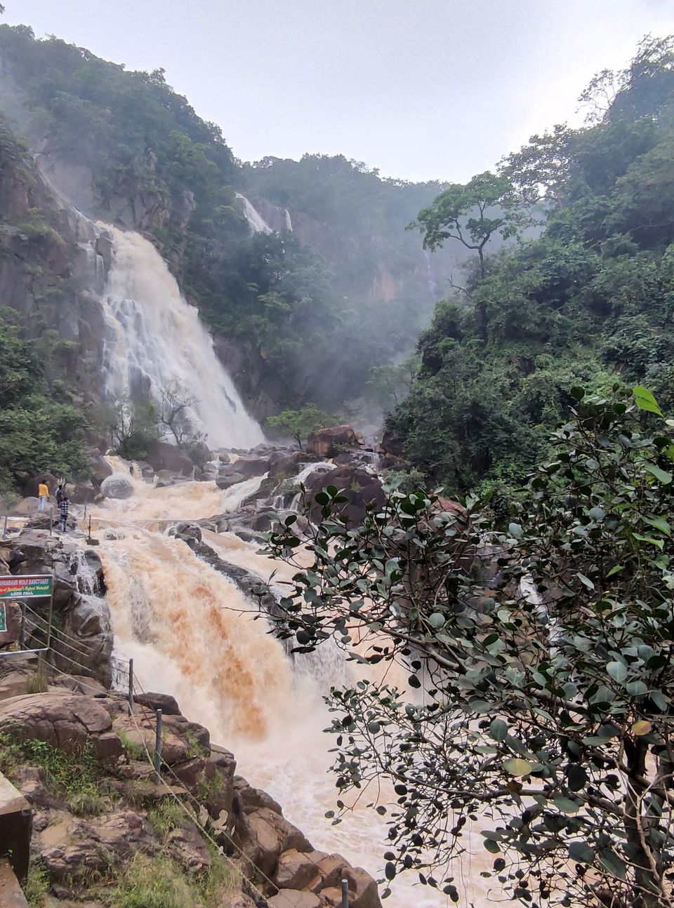 Photo of Lodh Waterfalls, Kukud by Kanj Saurav