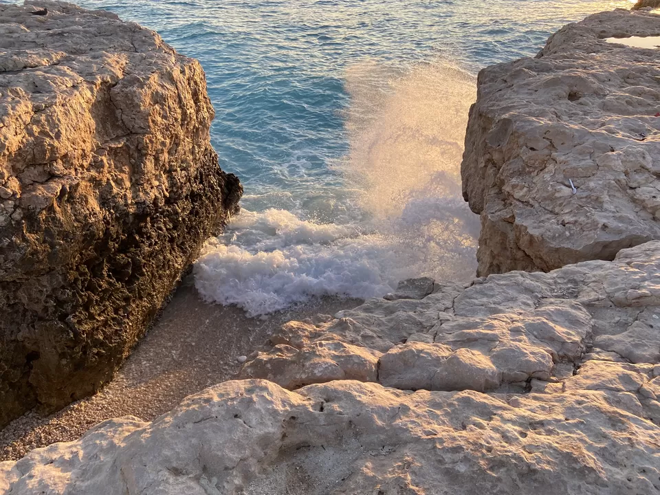 Photo of Fins, Muscat Governorate by Akshita Kalia