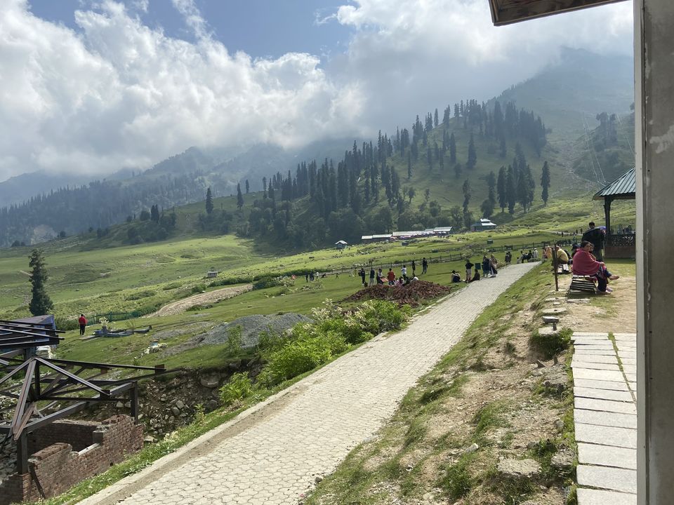 Photo of Kashmir - Heaven on Earth (cliche but don't want to use any other title) by Rinki Popli