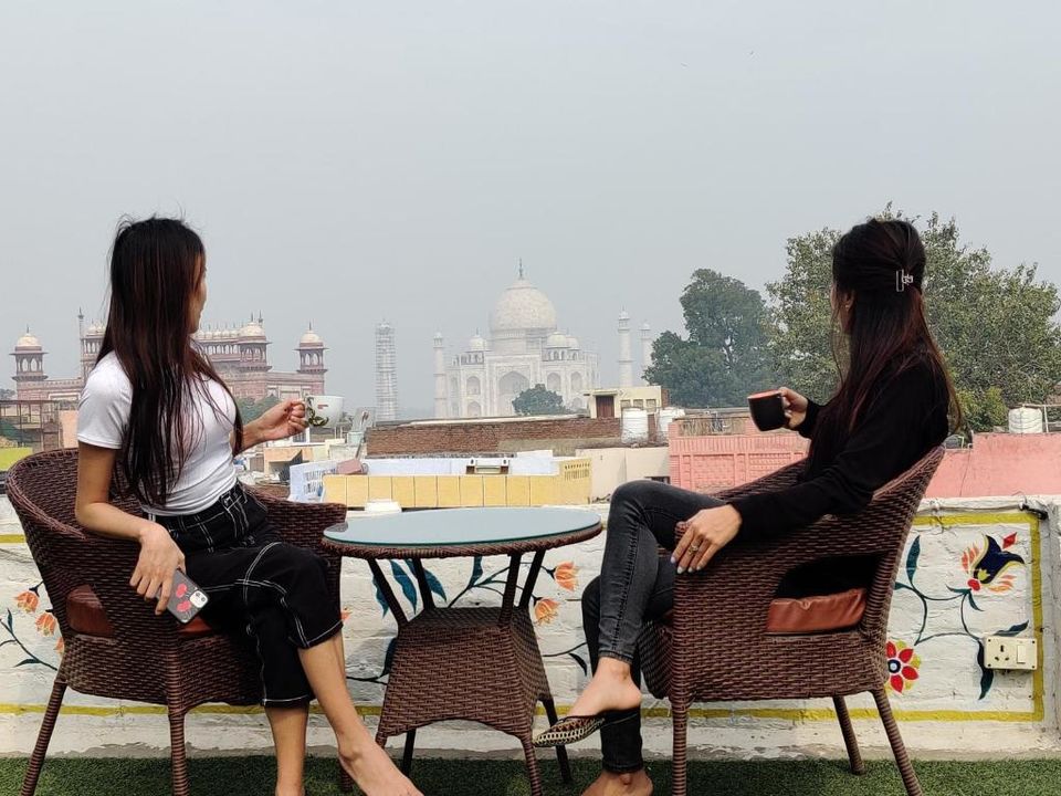 Photo of I Found a Budget-Friendly Stay in Agra With an Astonishing View of The Taj! by Shraddha Bansode 📸