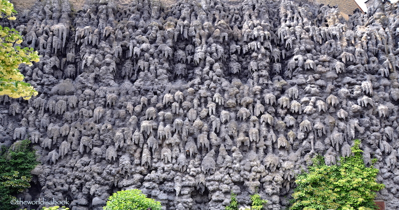 Photo of Dripstone Wall, Hlavní město Praha by Shraddha Bansode 📸
