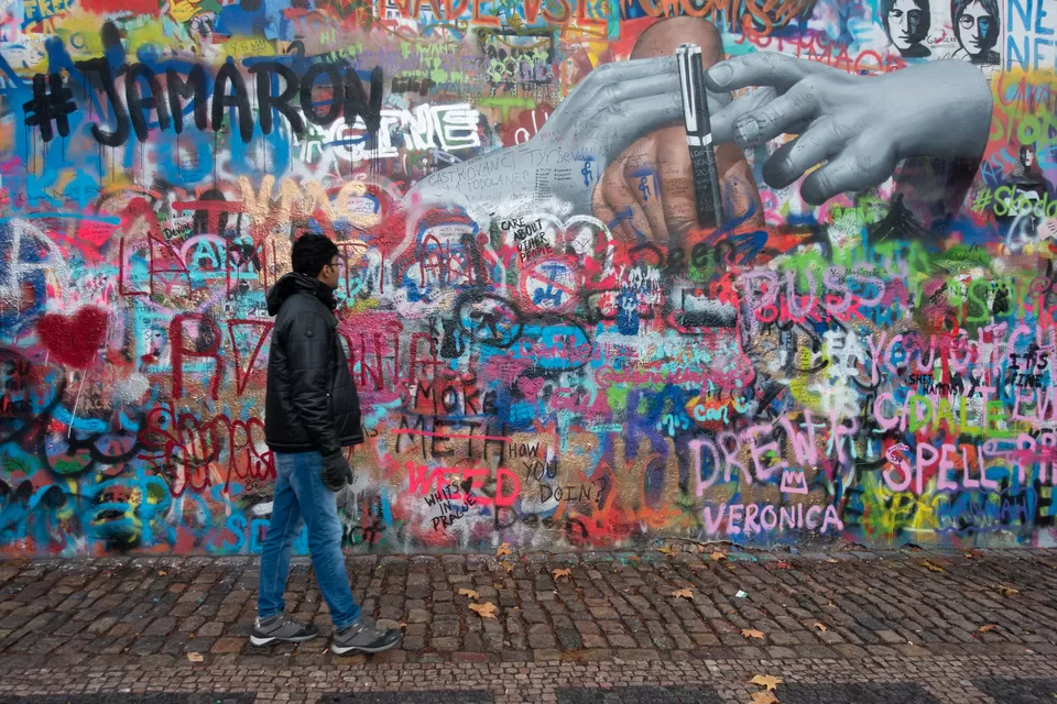 Photo of Lennon Wall, Hlavní město Praha by vinay sindhe