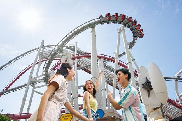 Photo of These Thrilling Experiences in Resorts World™ Sentosa Will Have You Booking a Trip to Singapore by Niyati Saxena (migrantmusings)
