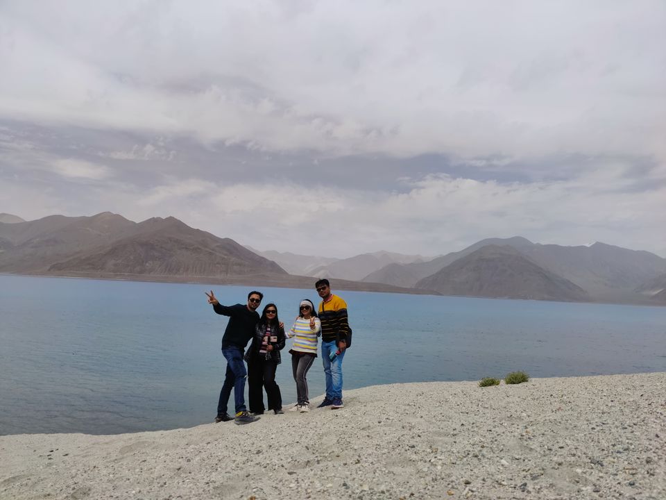Photo of Pangong Tso by The Rooted Nomads (Ria Chaudhury)