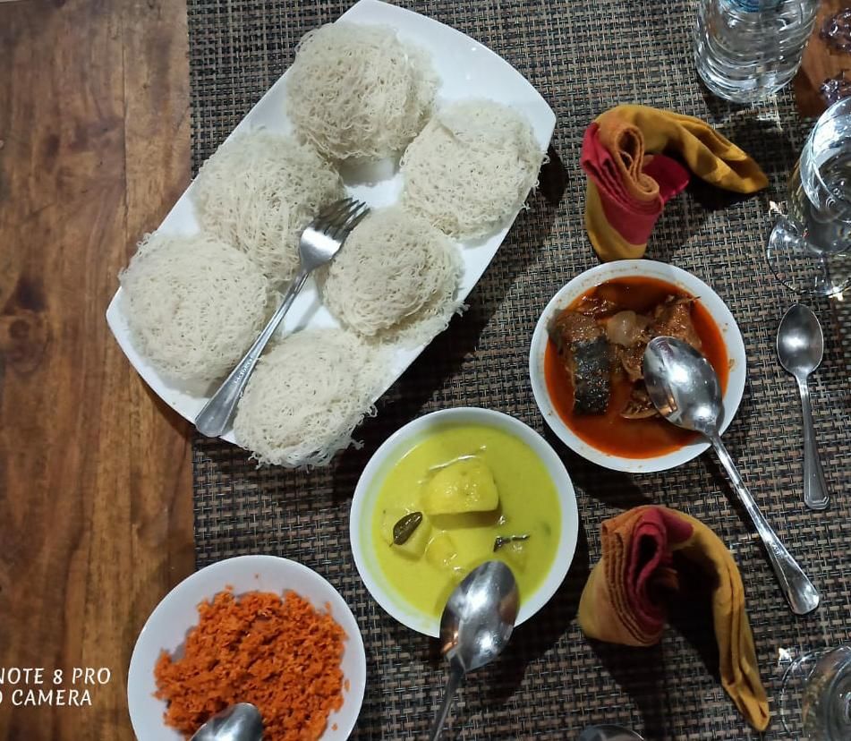 Photo of There's more to Sri Lanka than Rice and Curry- 7 authentic lip-smacking Sri Lankan dishes! by Shikha Mishra
