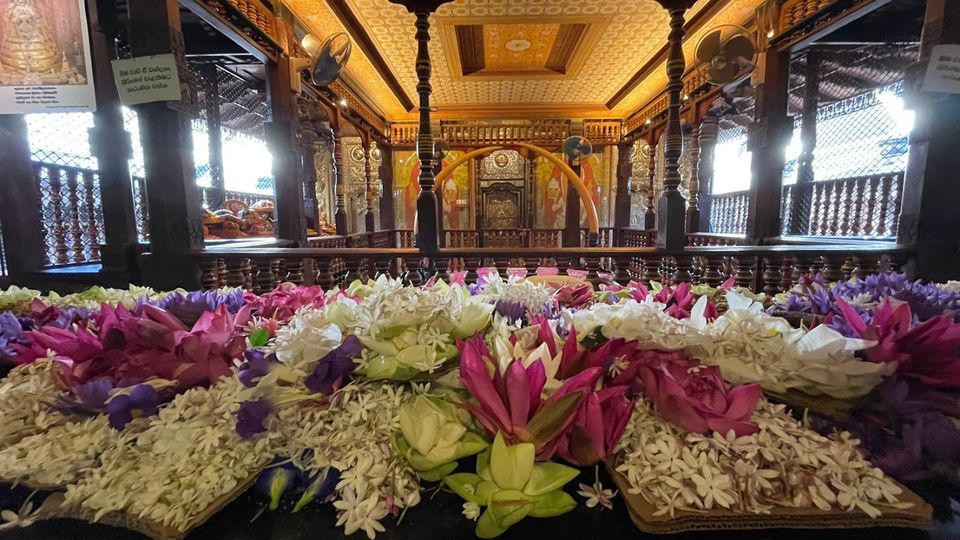 Photo of Kandy - the sacred city of Sri Lanka by Bhumika Mehta