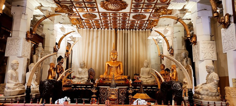 Photo of Kandy - the sacred city of Sri Lanka by Bhumika Mehta