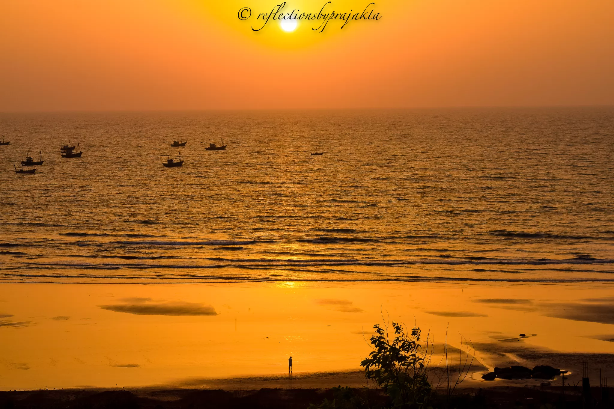 Photo of Ladghar Beach, Dapoli