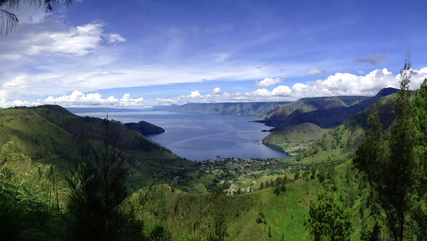 Photo of Lake Toba, Sumatra