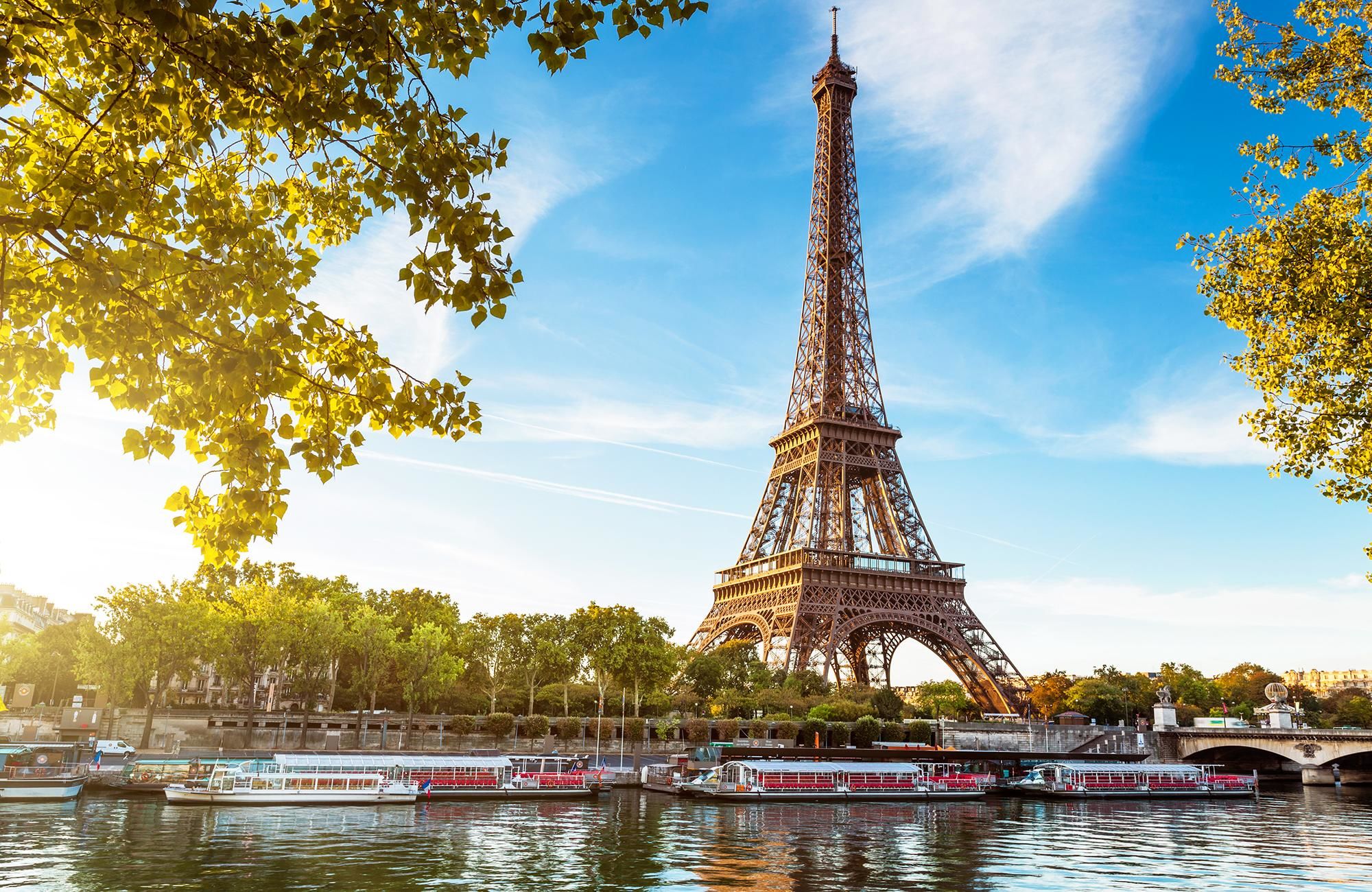 Book Paris, Rome, Europe tour packages Tripoto