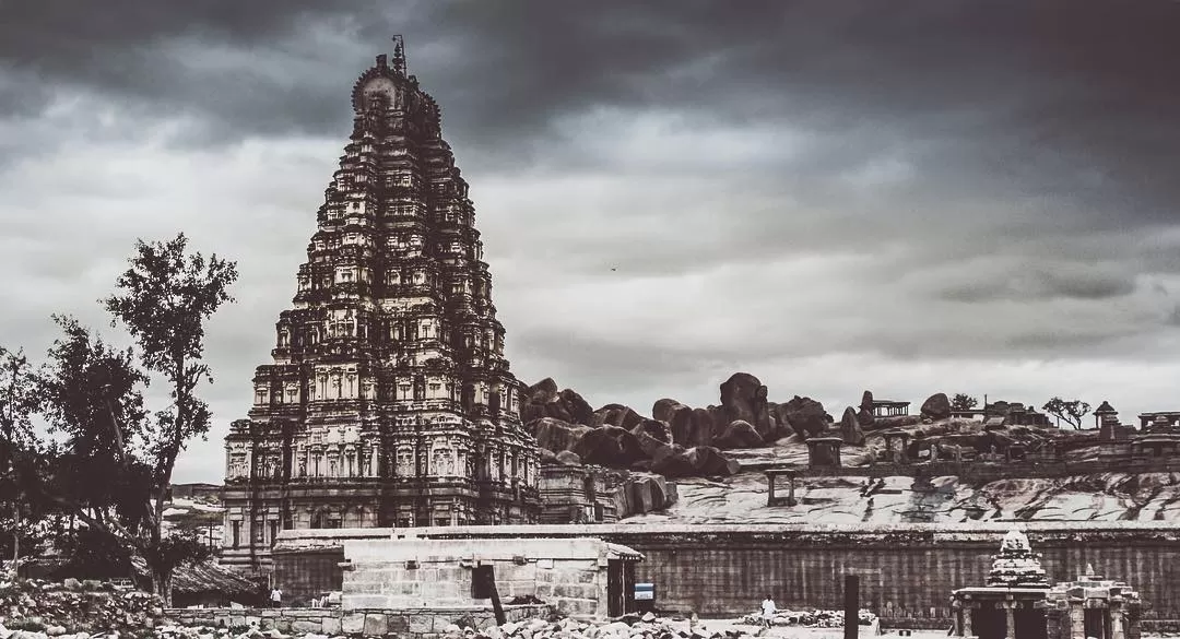 Photo of virupaksha temple, Hampi