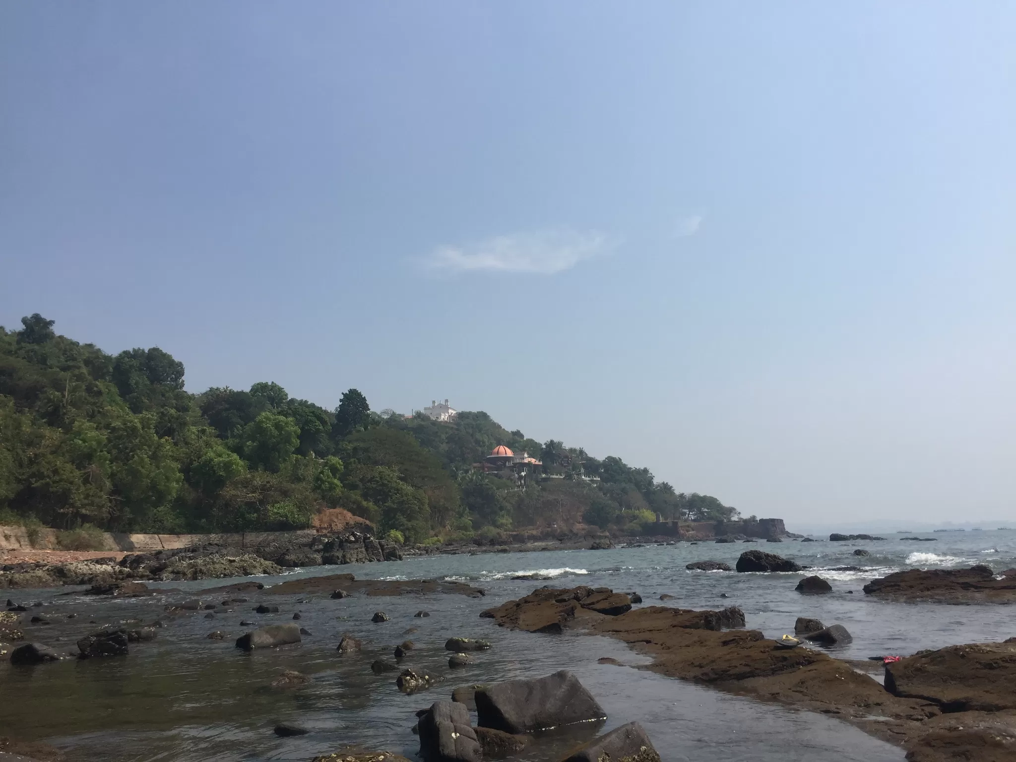 Photo of Sinquerim beach, Goa
