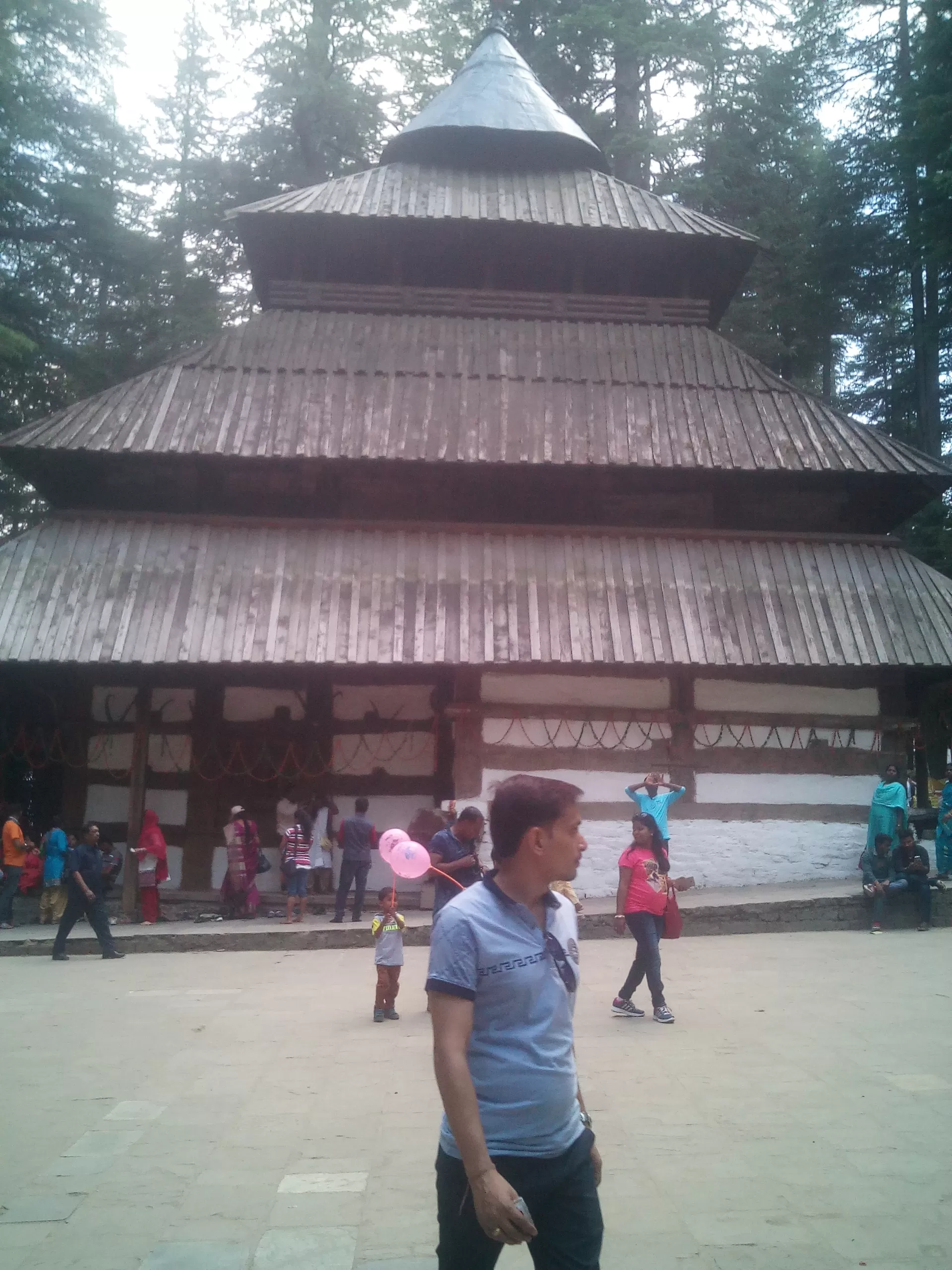 Photo of hadimba temple, manali