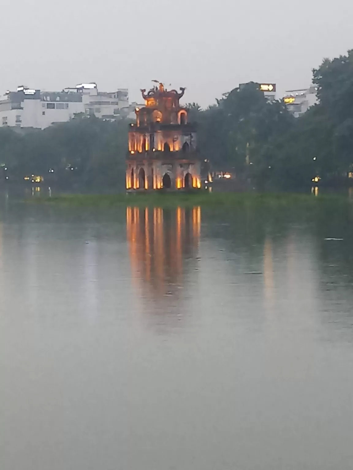 Photo of Tran Quoc Pagoda, Hanoi