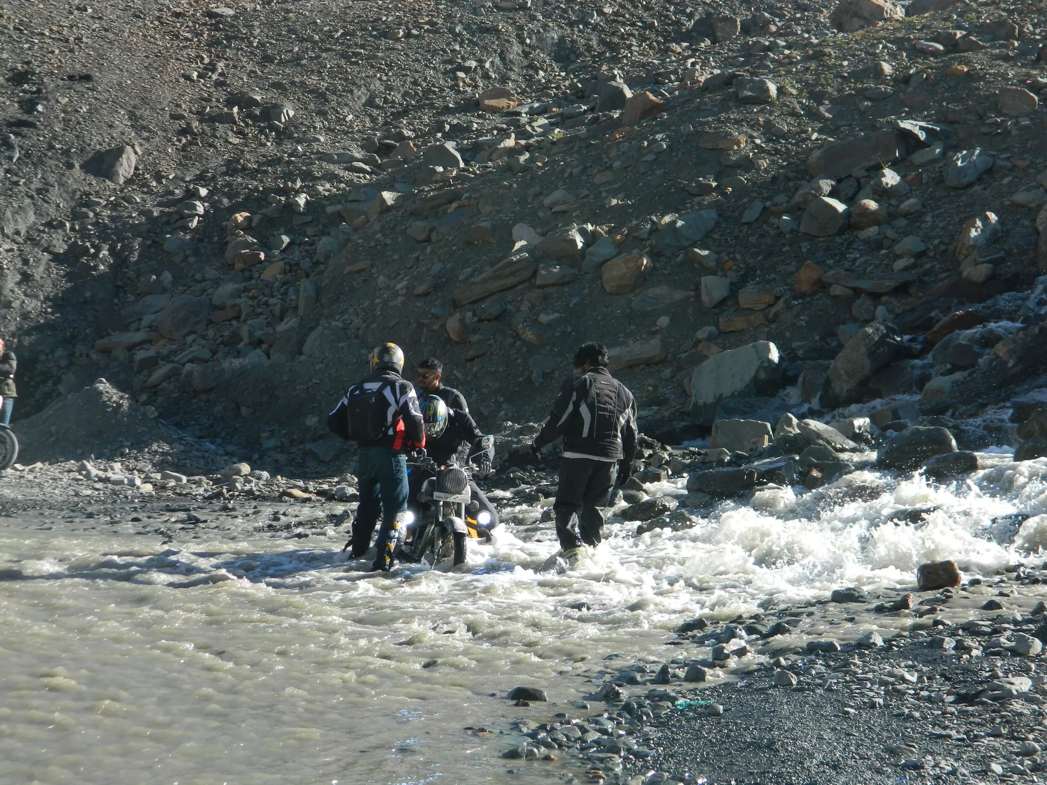 Photo of baralacha pass, spiti valley