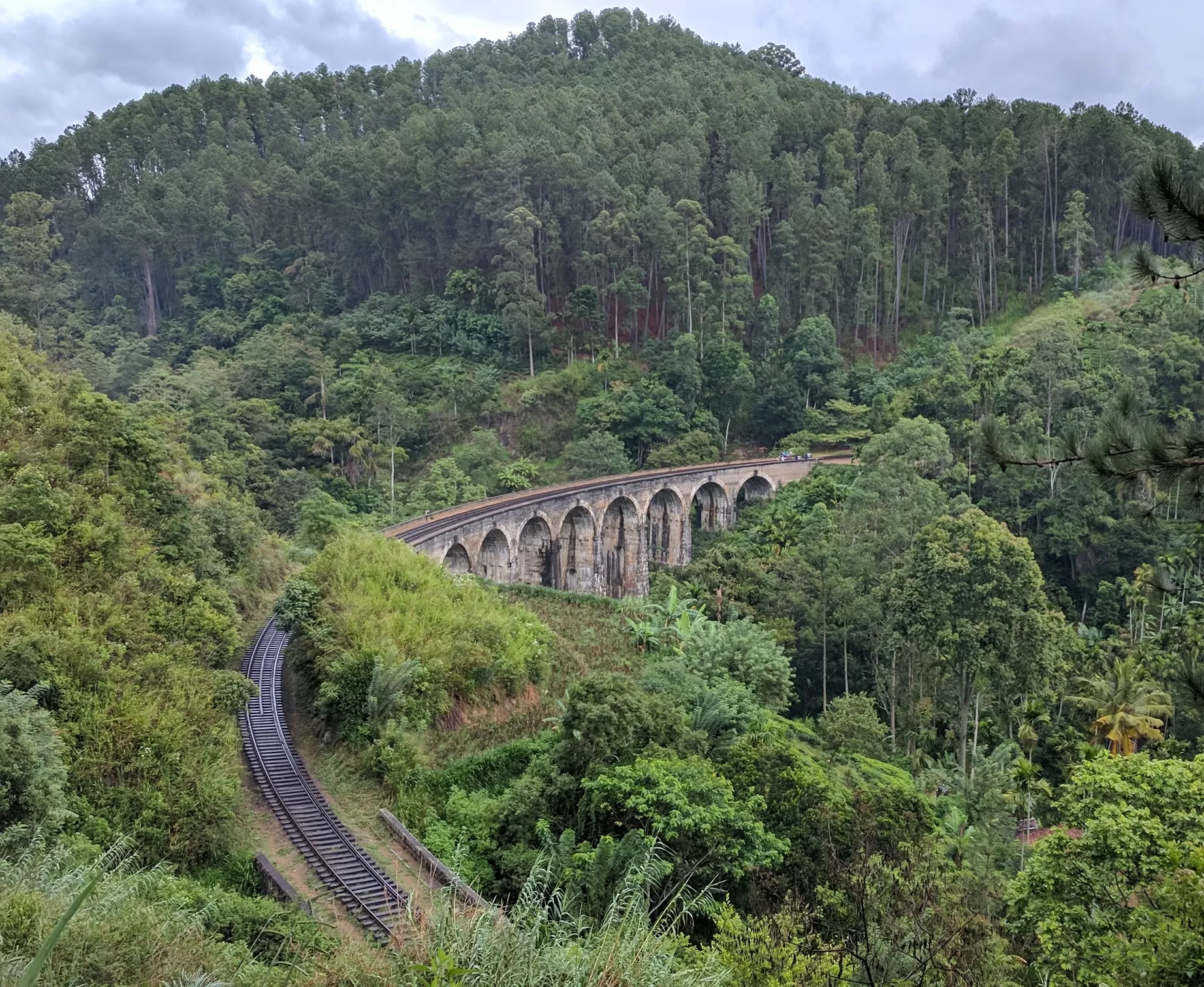 Photo of Nine Arches Bridge, Ella