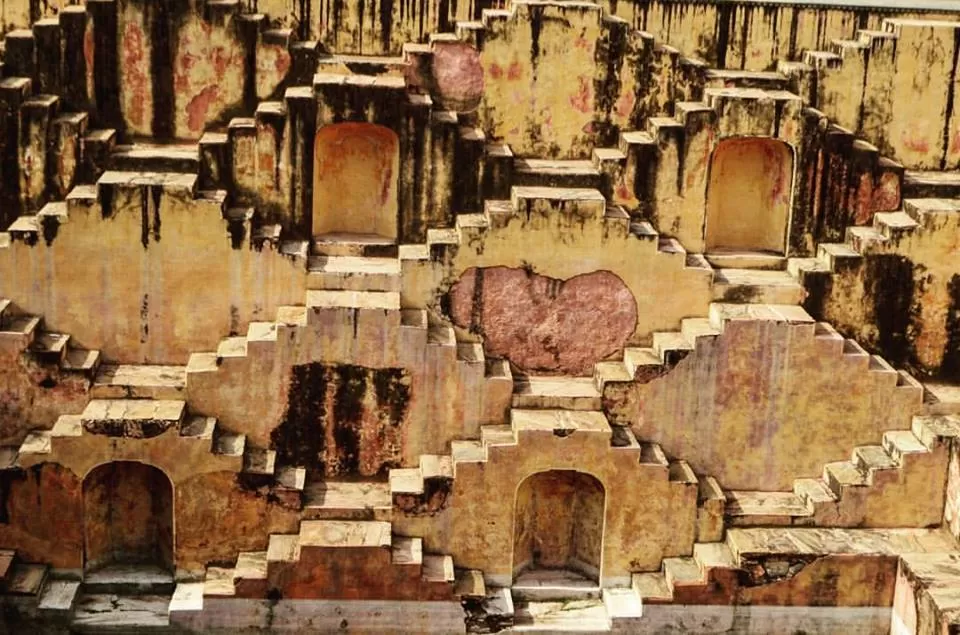 Photo of panna meena ka kund, jaipur