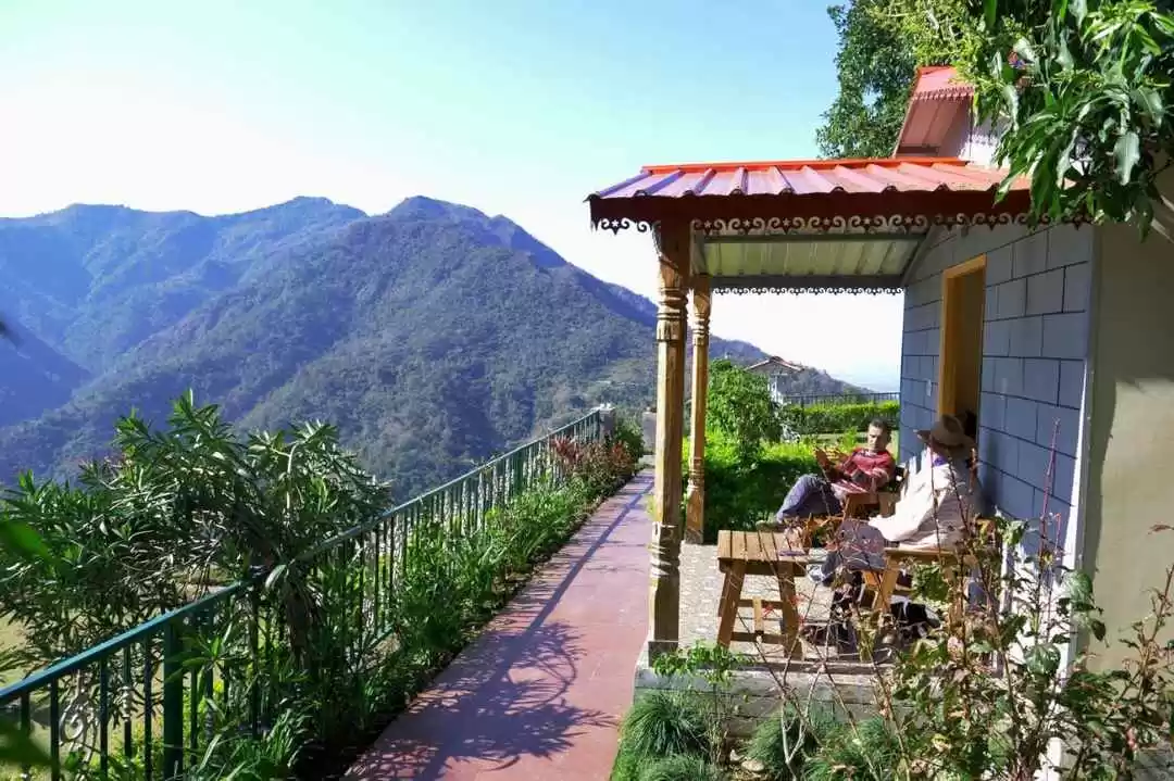 Photo of 10 Hill Resorts