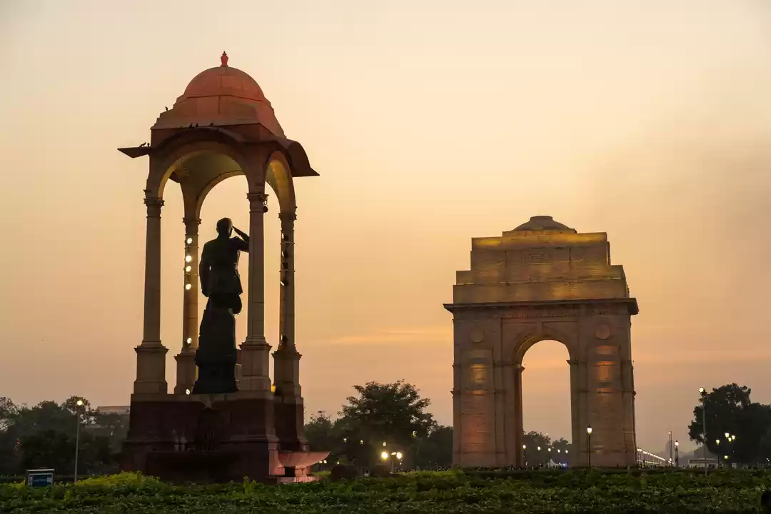 Photo of India Gate and Amar