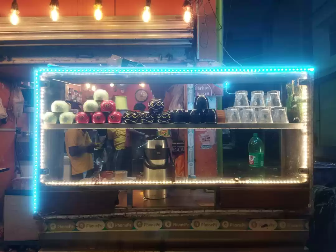 Photo of Hangout Cafe in Madh