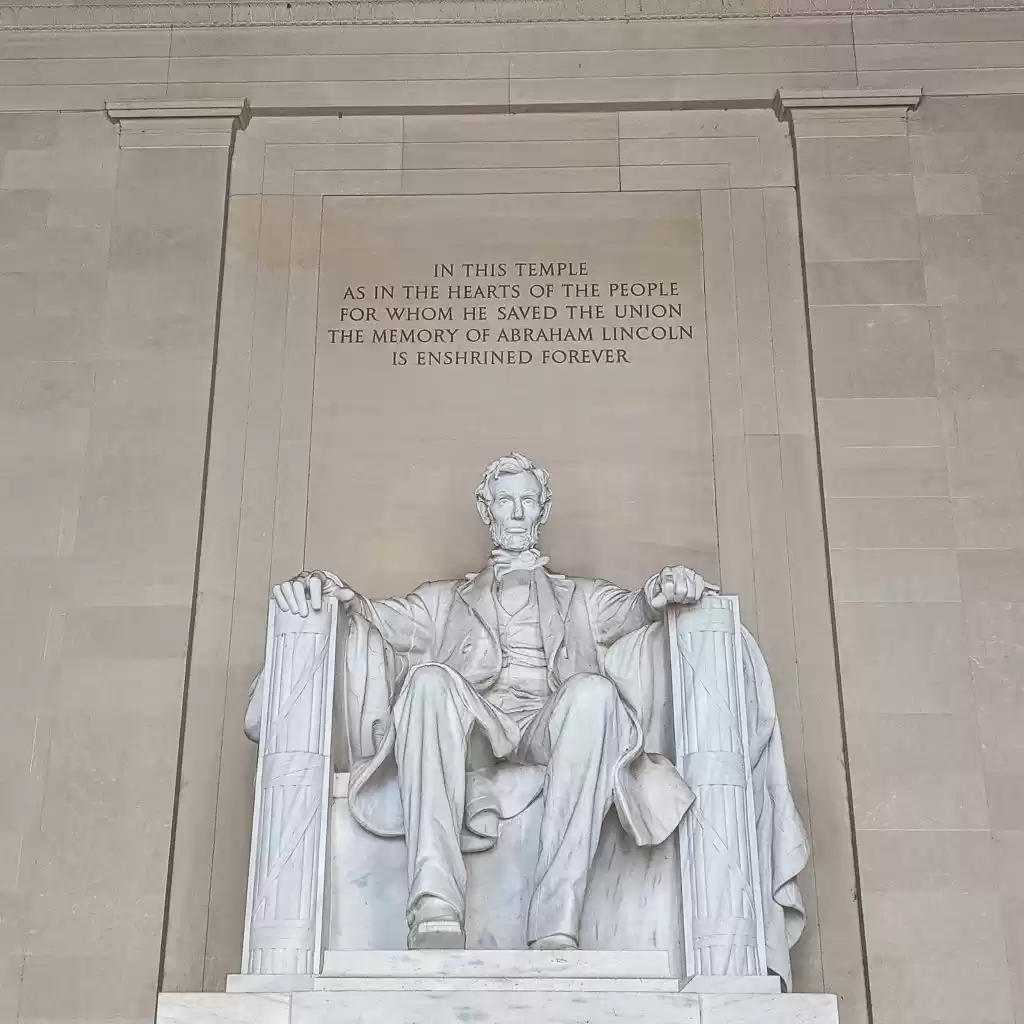 Photo of Lincoln Memorial