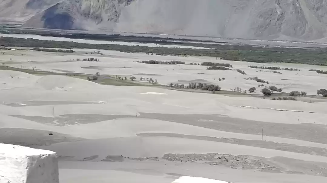 Photo of Hunder Sand Dunes