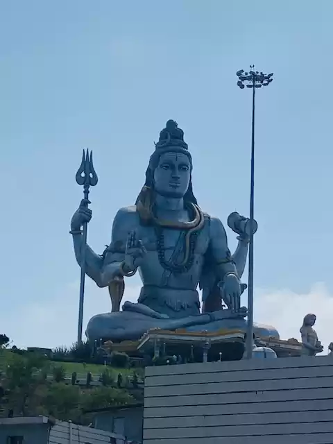 Photo of Murudeshwar Temple Main Road