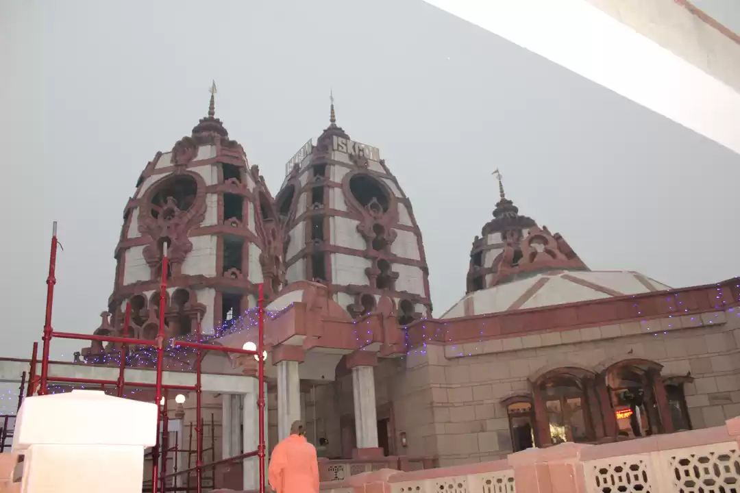 Hare Ram Hare Krishna Mandir, Timings, Guide and How to reach