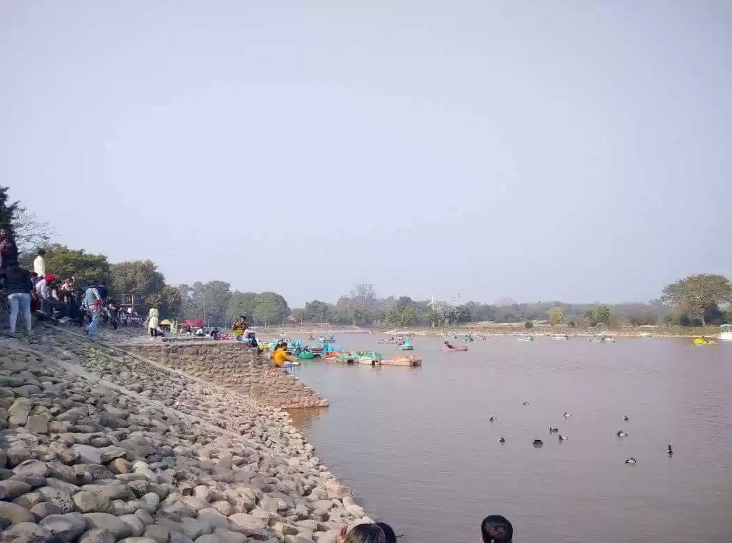 Photo of Sukhna Lake Chandigarh