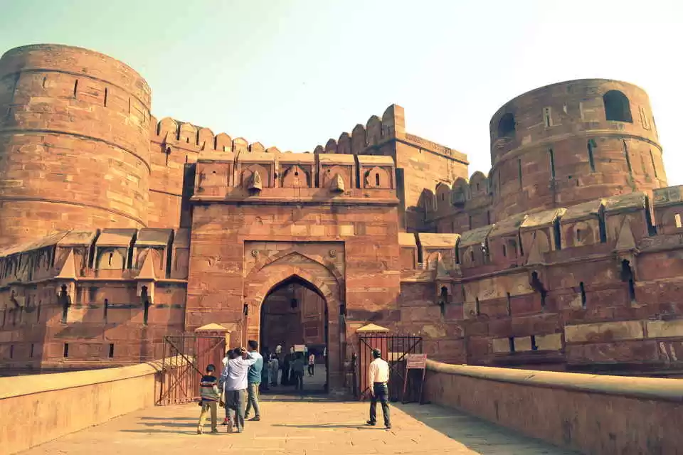 Photo of आगरा गए और सिर्