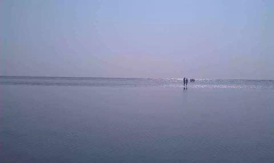Photo of चाँदीपुर बीच, ज
