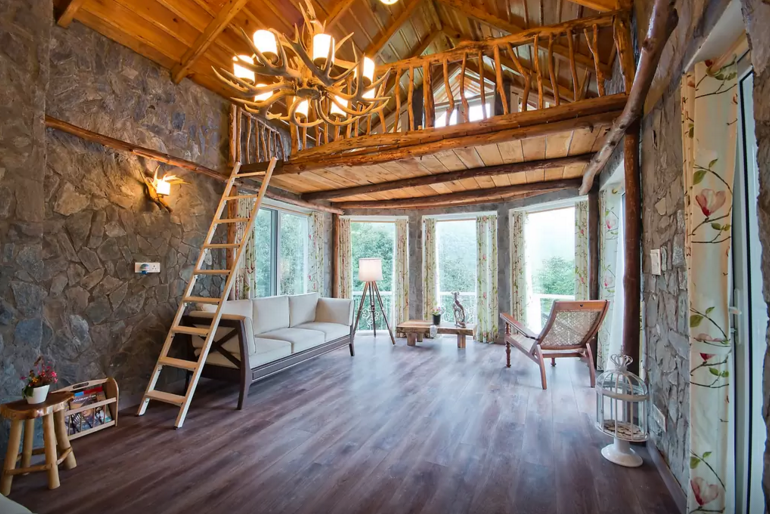 Photo of Best Airbnbs In