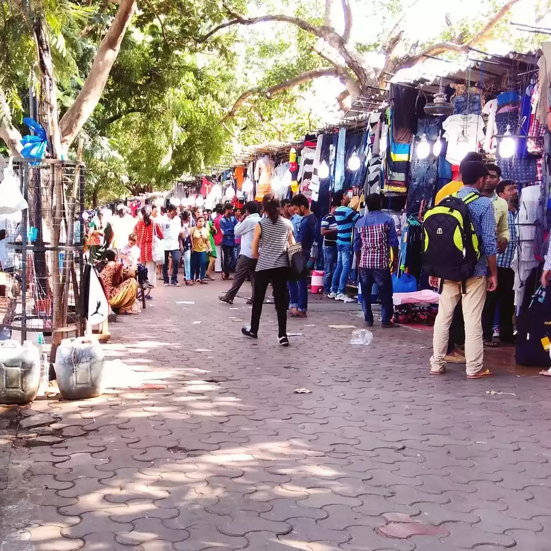 Fashion street store