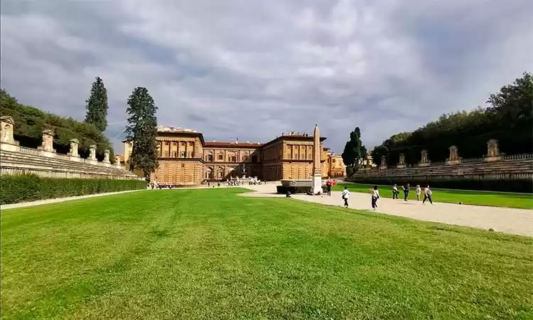 Photo of Palatine Gallery in