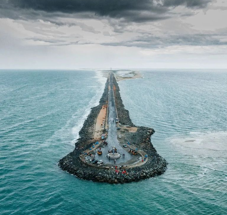 Photo of આ નિર્જન ગામમાં છે ભ