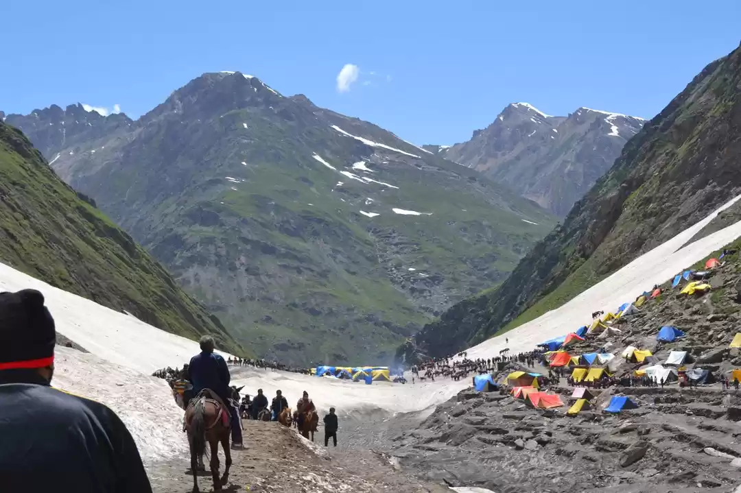 Photo of સ્વર્ગ જેવી જગ્યાએ છ