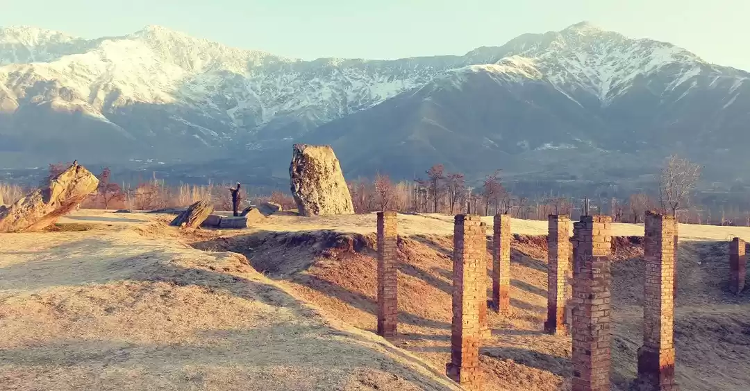 Photo of શ્રીનગરથી થોડેક જ દૂ