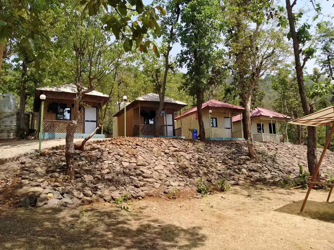 Photo of ખાટલામાં બેસીને પેરા