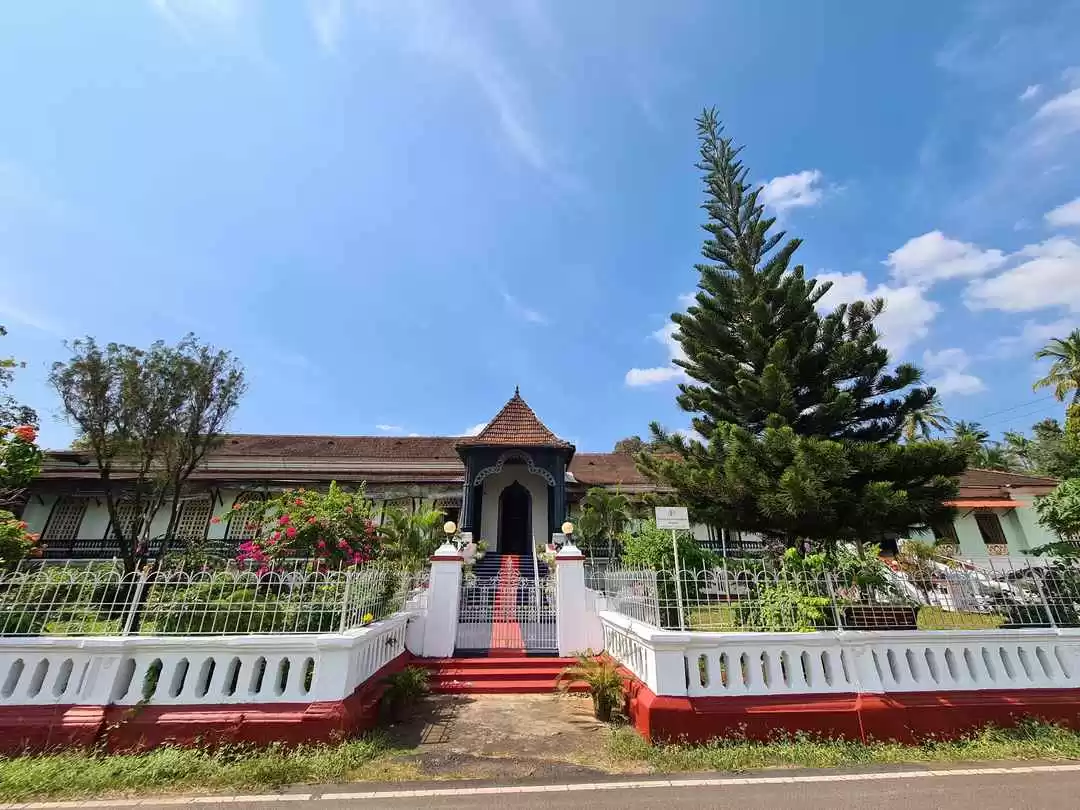 Photo of 3 heritage prop