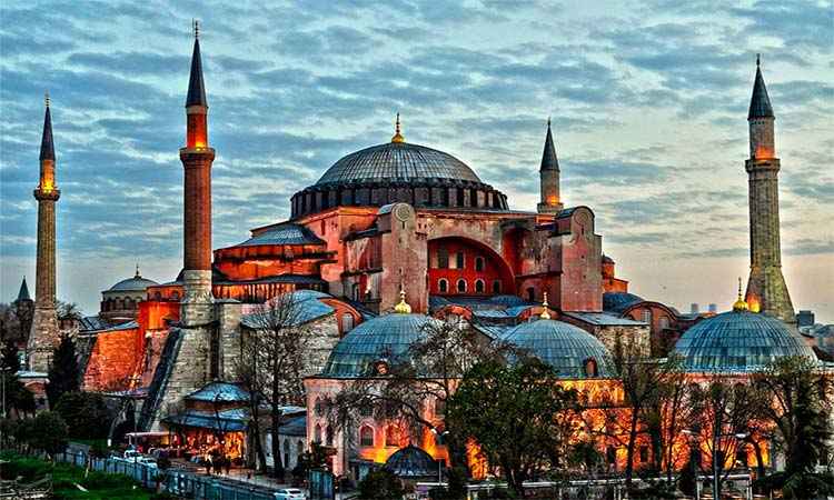 Hagia Sophia in Istanbul - Tripoto