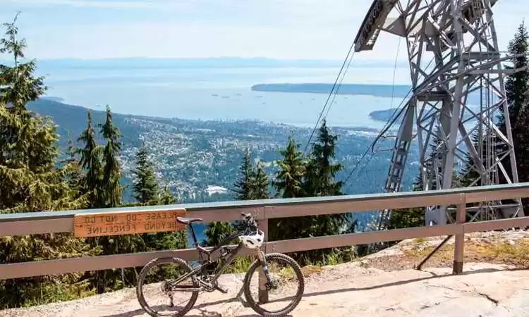 Photo of Vancouver tour by bi