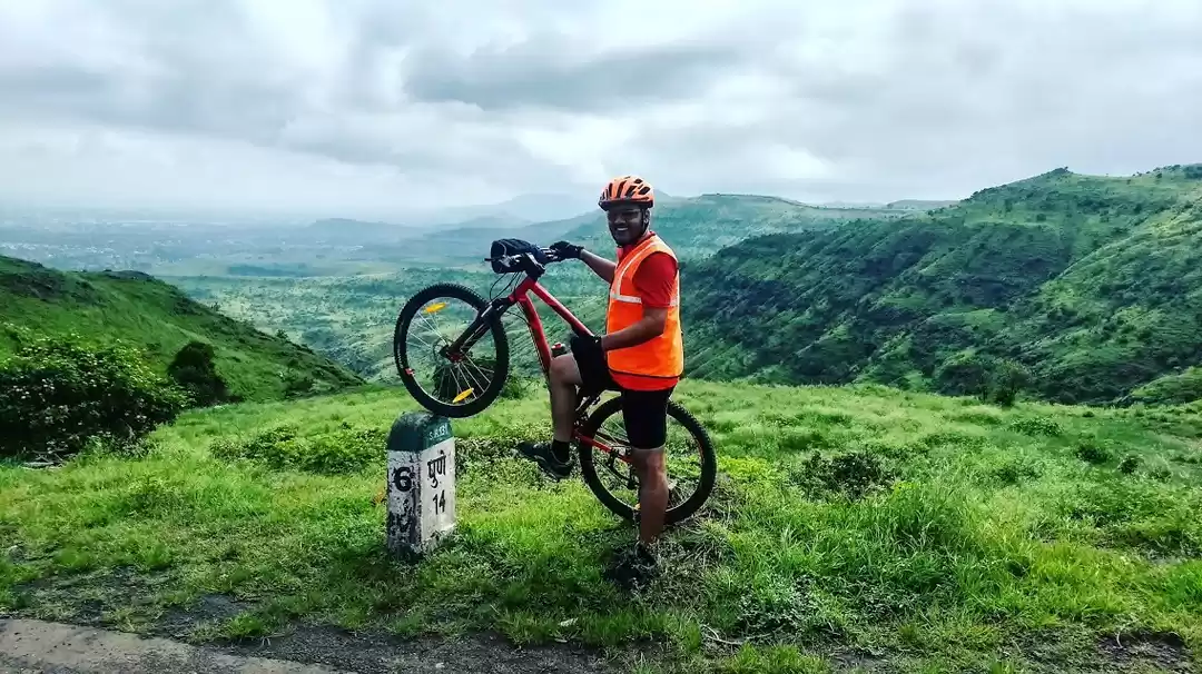 Off road cycling tracks near top me