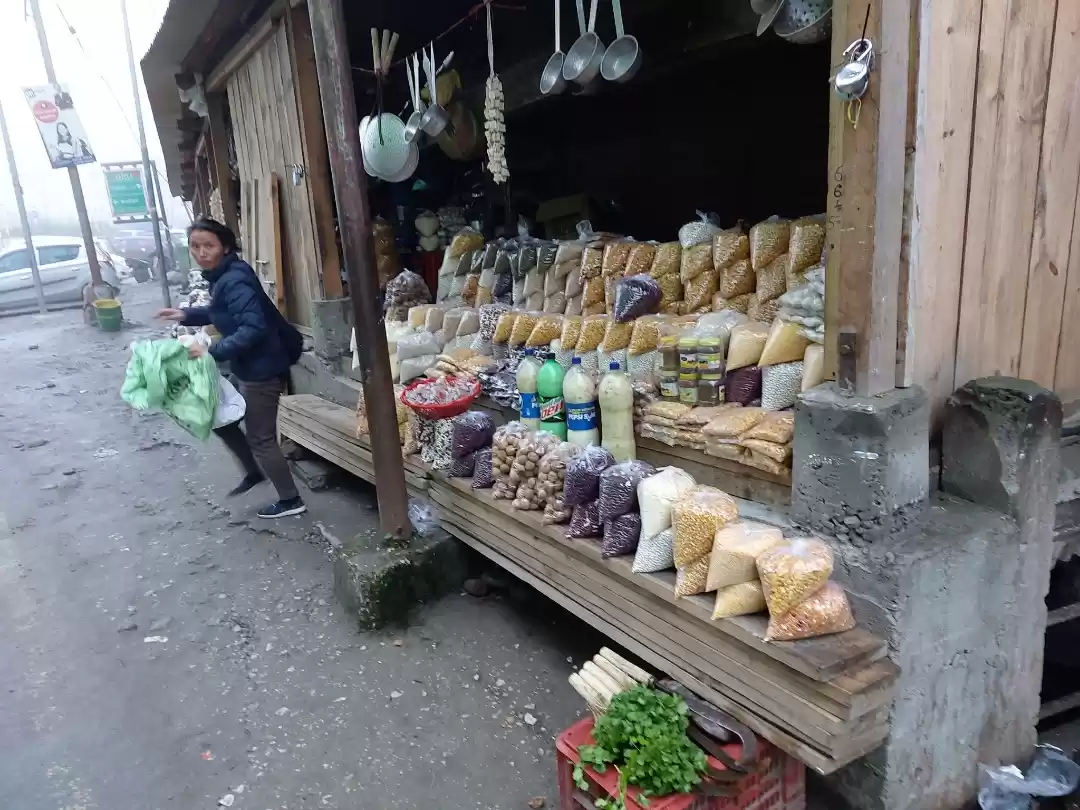 Photo of Bomdila Market